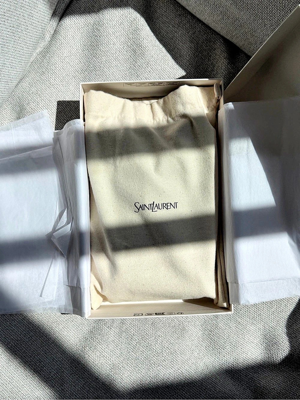 Saint Laurent Uptown Chain Wallet Black Like New - Picture 7 of 10